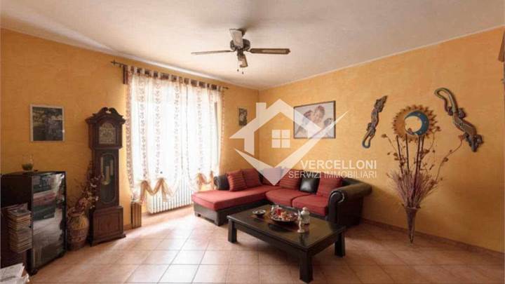 CASA SEMI INDIPENDENTE RISTRUTTURATA